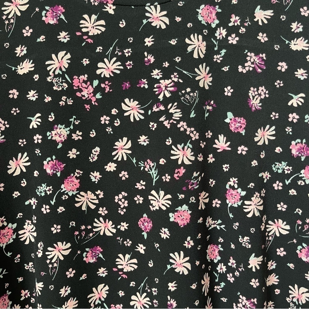 BCBG Long Sleeve Ditsy Print A-Line Dress - Picture 4 of 9